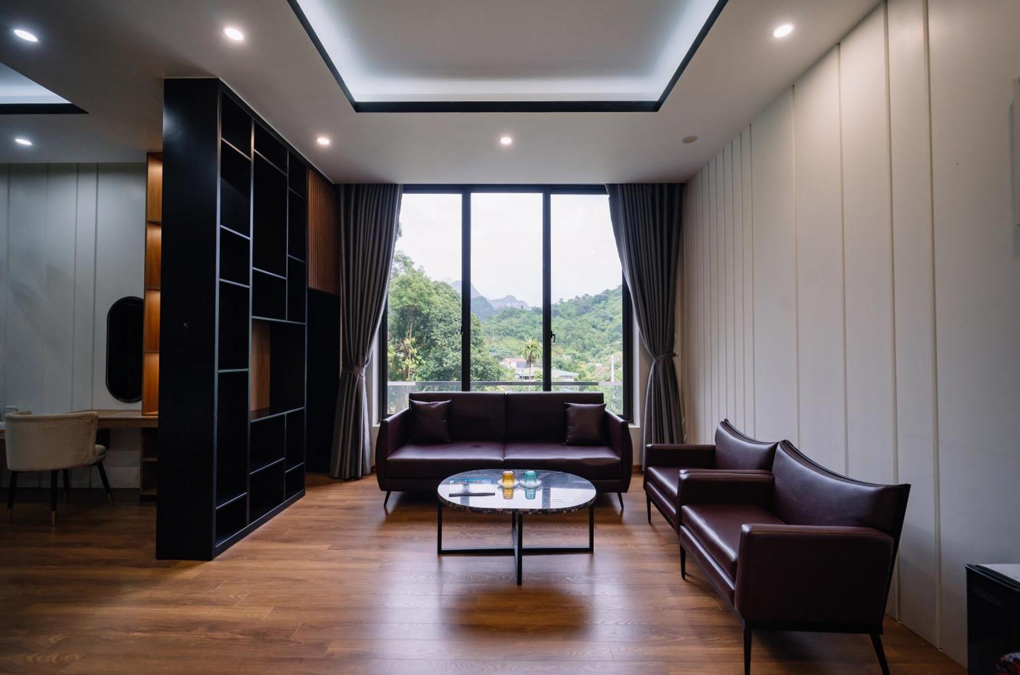 Lotus Premium Lodge - Lotus Group Tours Hotel
