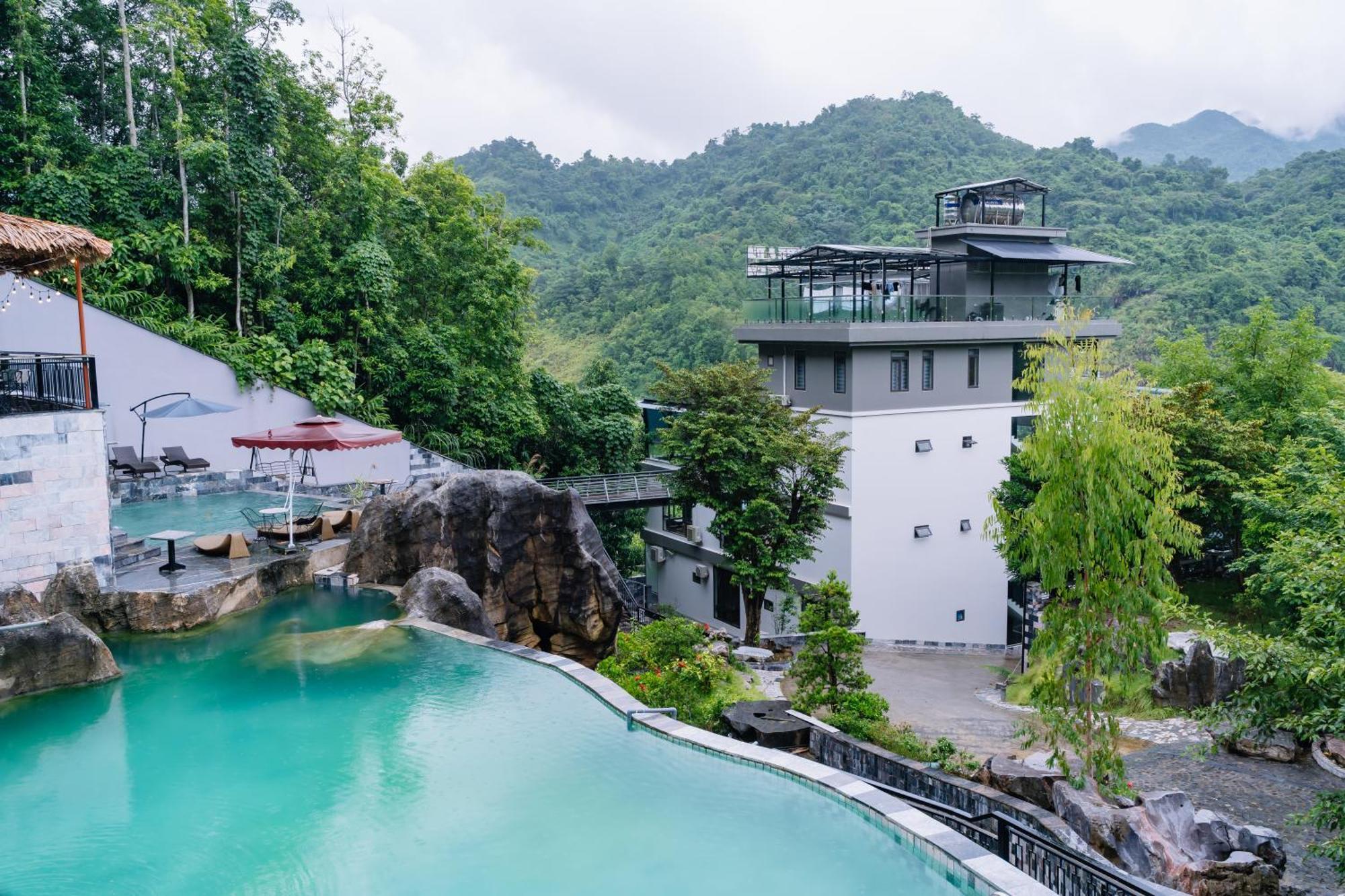 Lotus Premium Lodge - Lotus Group Tours Ha Giang
