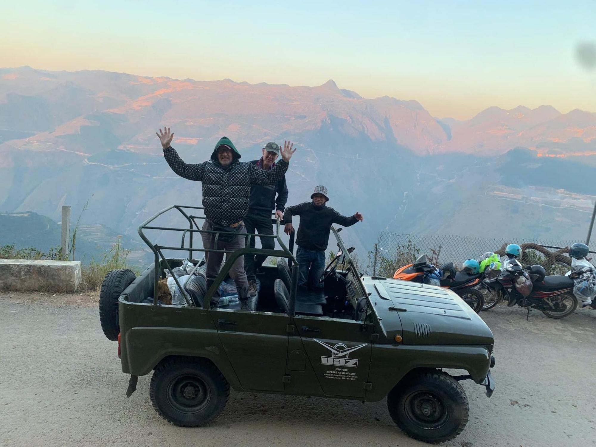Lotus Premium Lodge - Lotus Group Tours Ha Giang